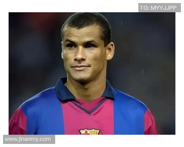 普通男生的魅力与足球明星的光环无关